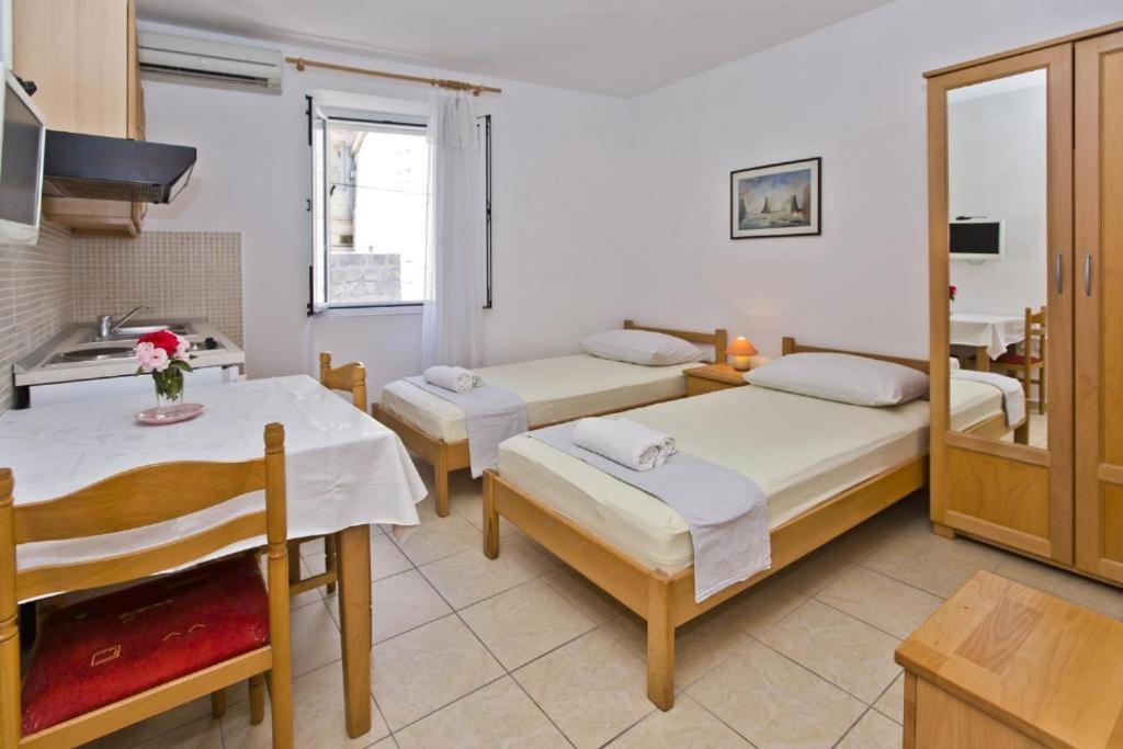 Vila Maria Old Town Hvar フヴァル エクステリア 写真
